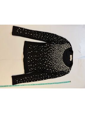 Lizette Collection Pearl's Sweater